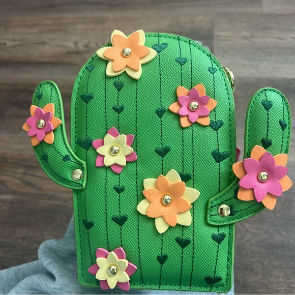 NWT Betsey Johnson Kitsch XO Desert Cactus 3D faux leather crossbody bag - Picture 10 of 14